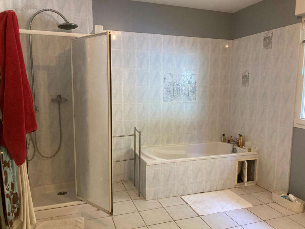sdb bis etage