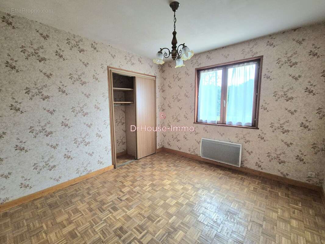 Maison 91 m² à Prety  - photo 8