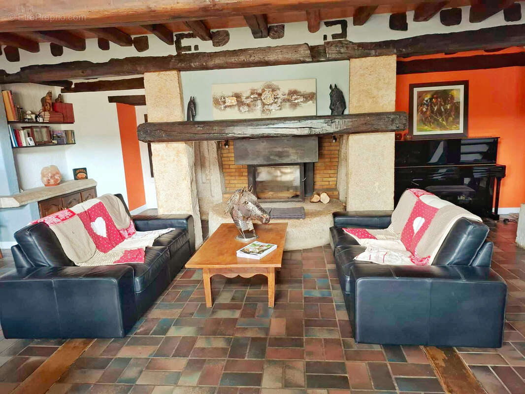Maison à VIRIAT