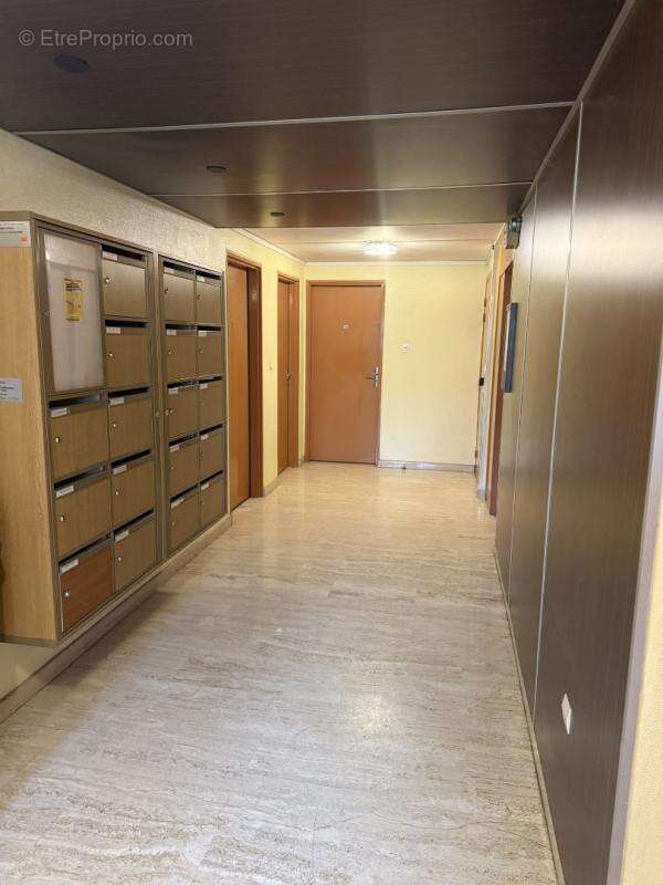 Appartement à SAINT-JEAN-DE-BRAYE