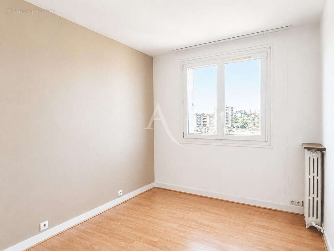 Appartement à IVRY-SUR-SEINE