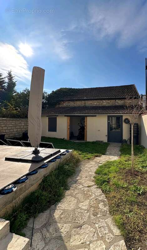 Maison à MANTES-LA-JOLIE