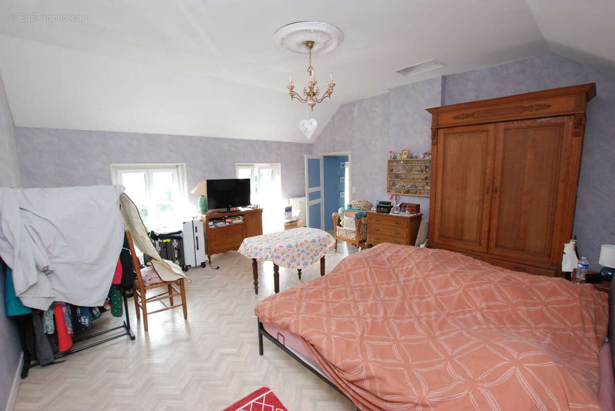 Maison à FERRIERE-LA-PETITE