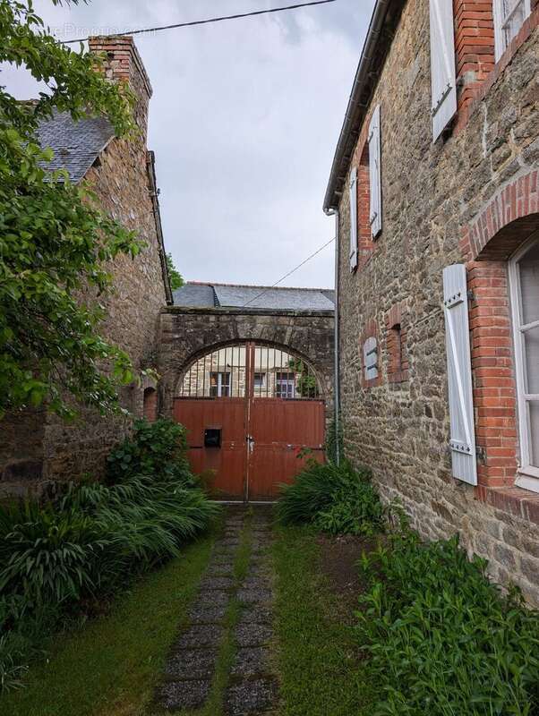 Maison à PLEMET