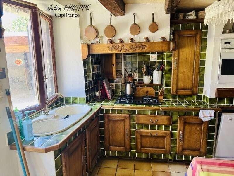 Maison de st laurent du cros (05) - photo 10