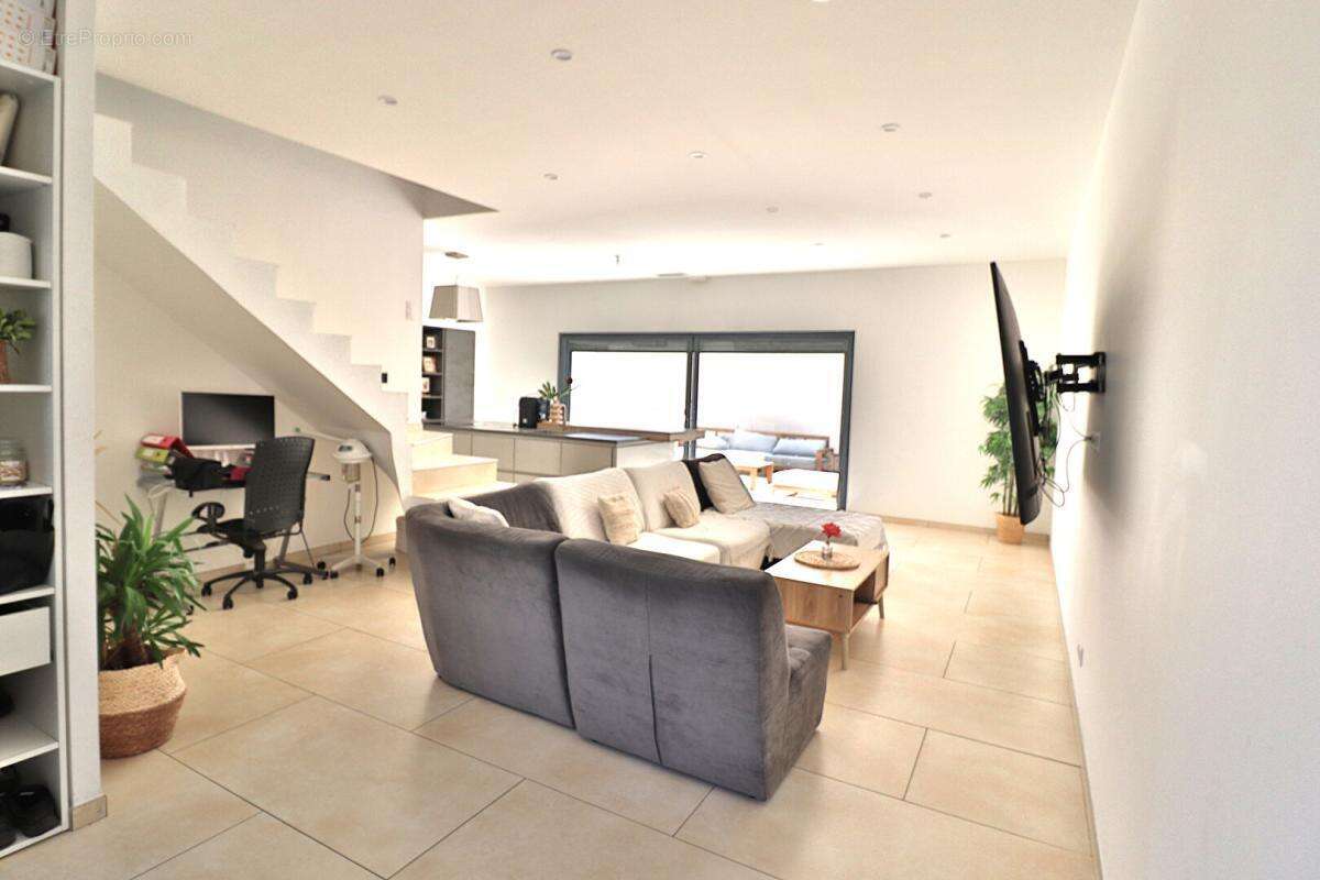 Villa  5 pièce(s) 120 m2 avec grande terrasse de 120m² - photo 2