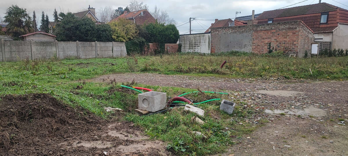 Terrain à BILLY-BERCLAU