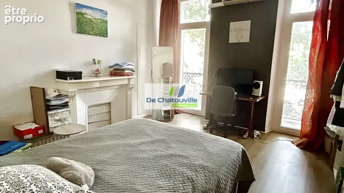Toulon haute ville appartement 5 pieces - photo 5