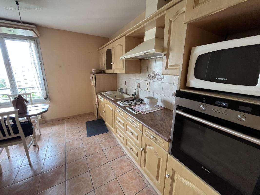 Appartement - photo 2