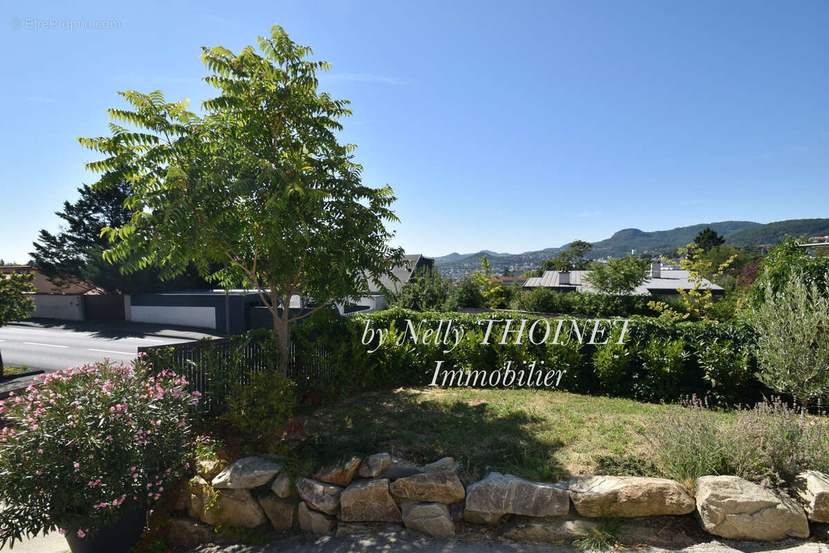 Maison à CLERMONT-FERRAND