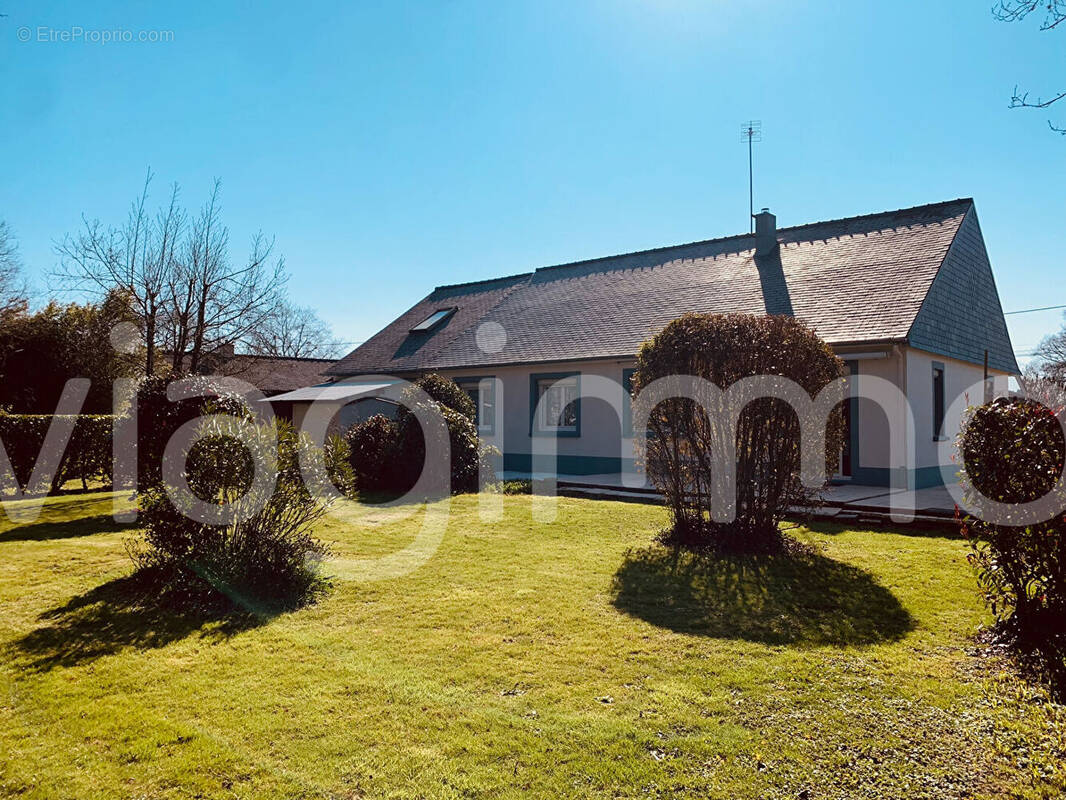 Maison à GRANDCHAMPS-DES-FONTAINES