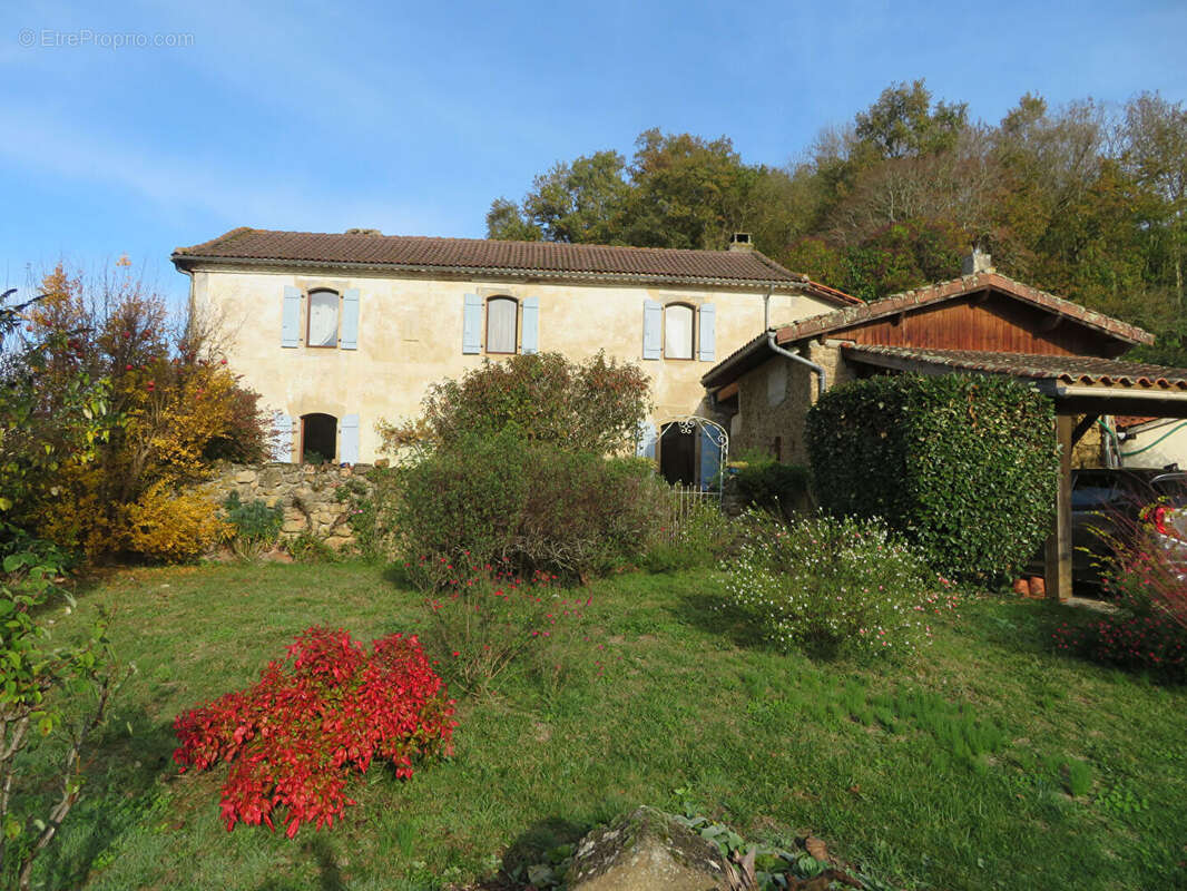 Maison à MALABAT