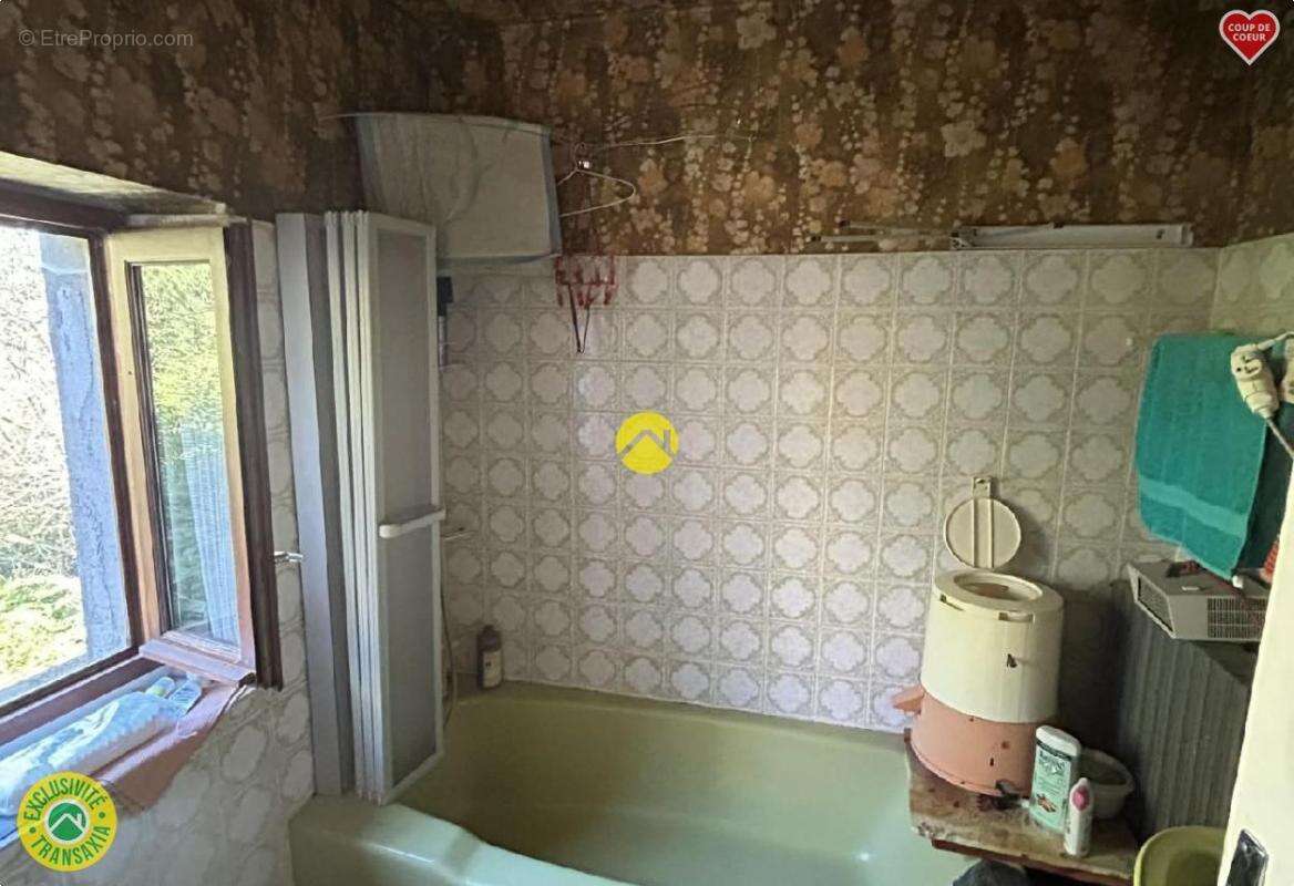 Maison à MONTMARAULT