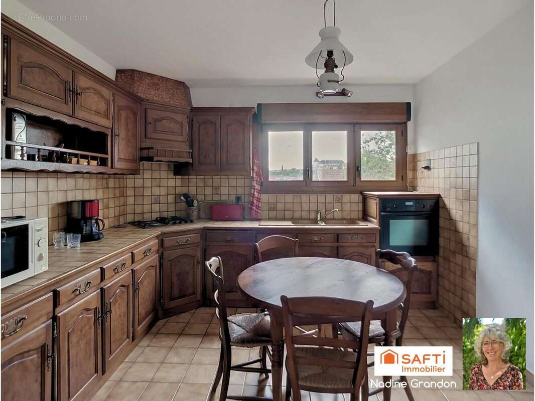 Maison 121 m² à Chalais  - photo 6