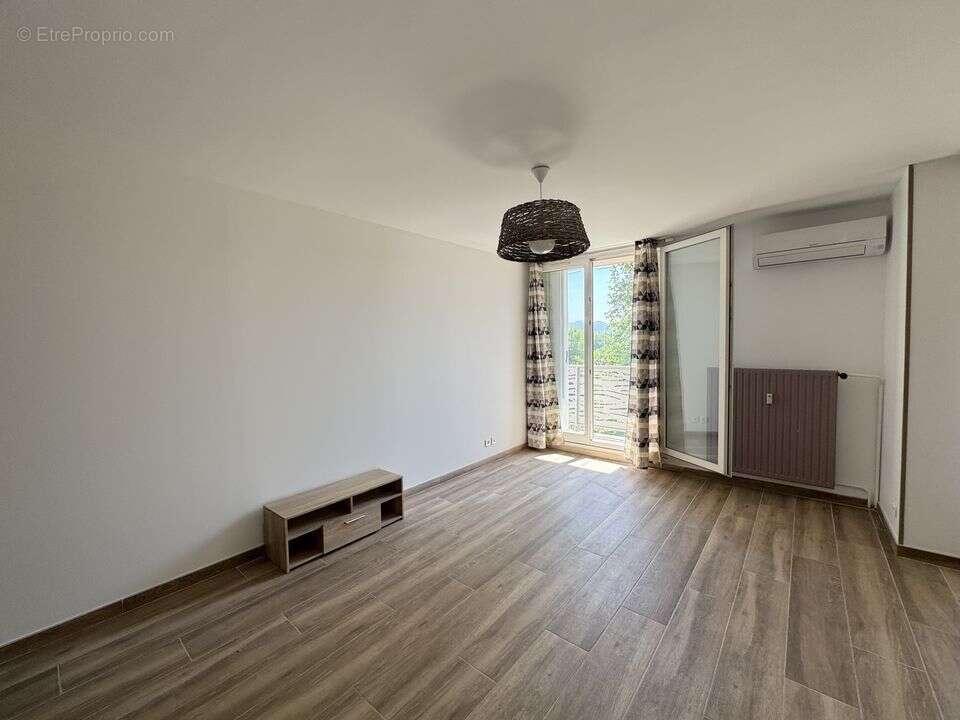 Appartement à MARSEILLE-13E