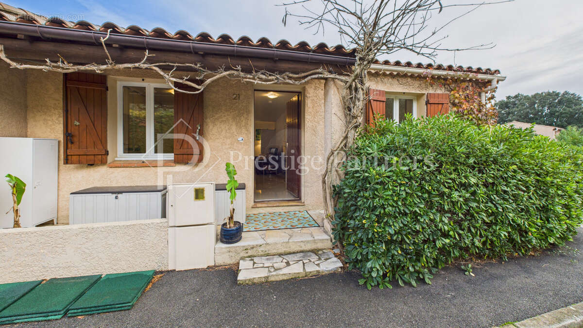 Maison au Plan de la Tour - photo 11