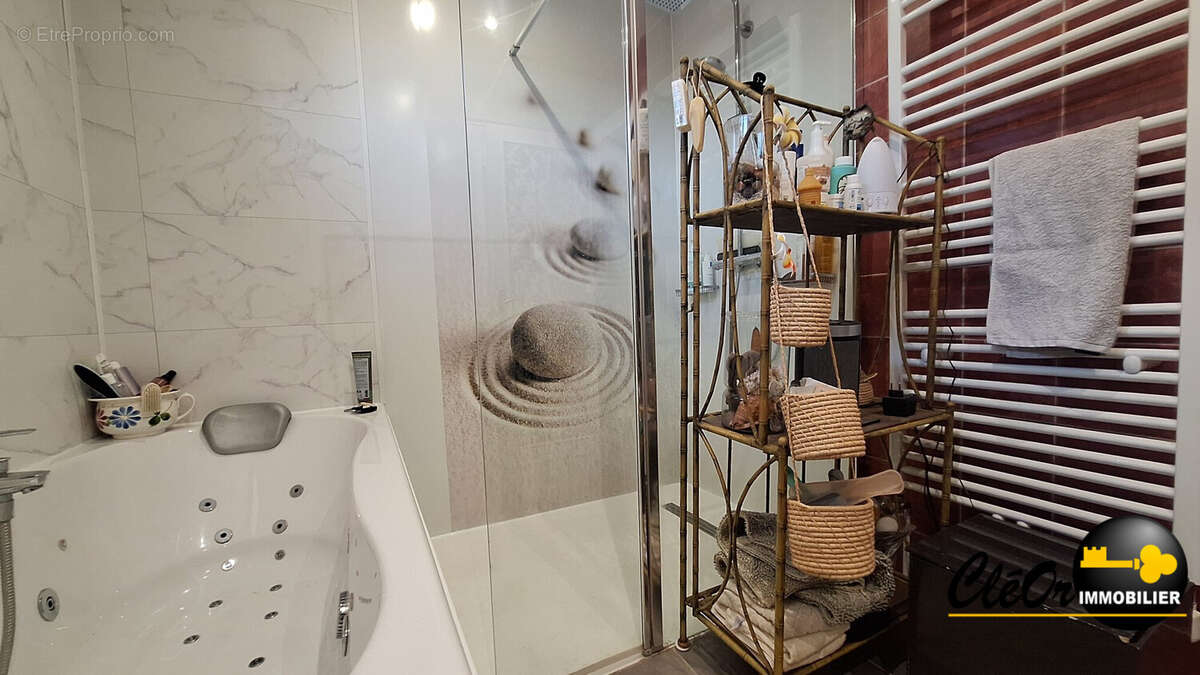 Maison à SAINT-USAGE