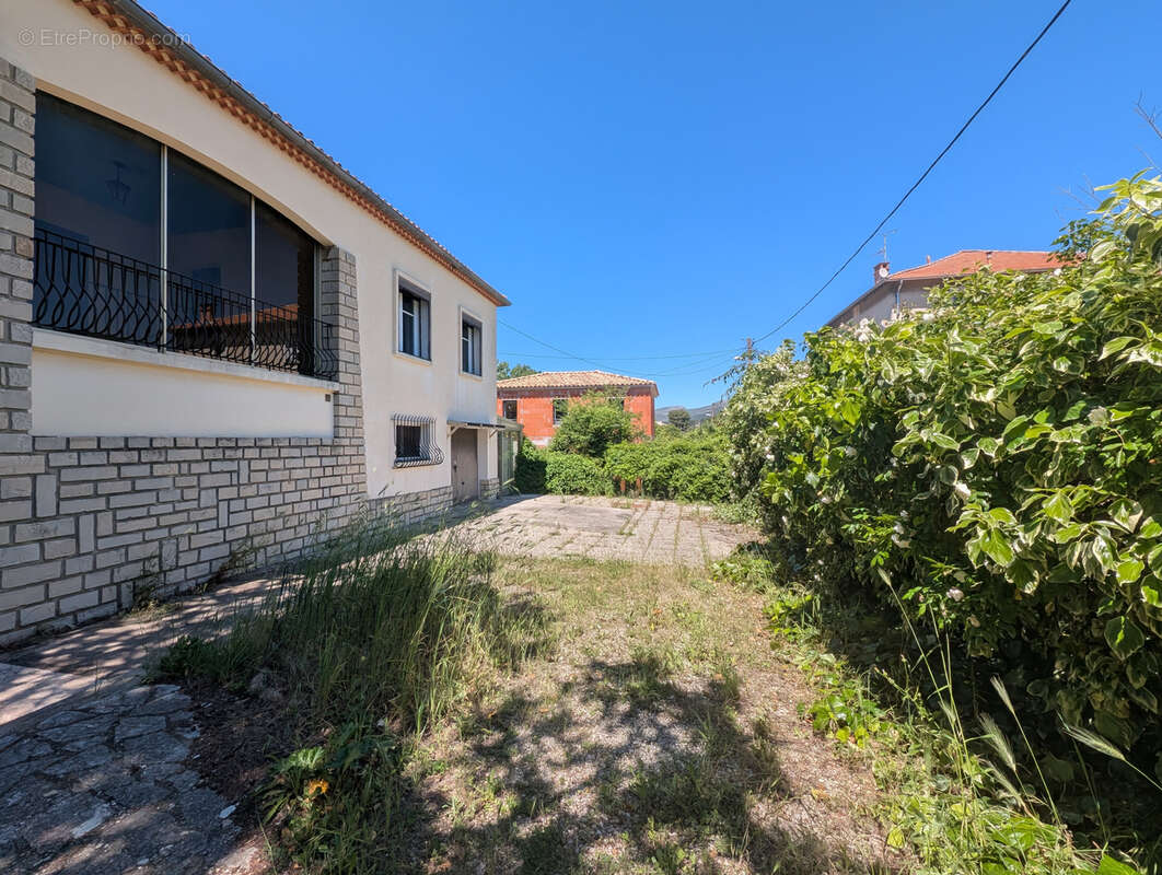 Maison à LA PENNE-SUR-HUVEAUNE