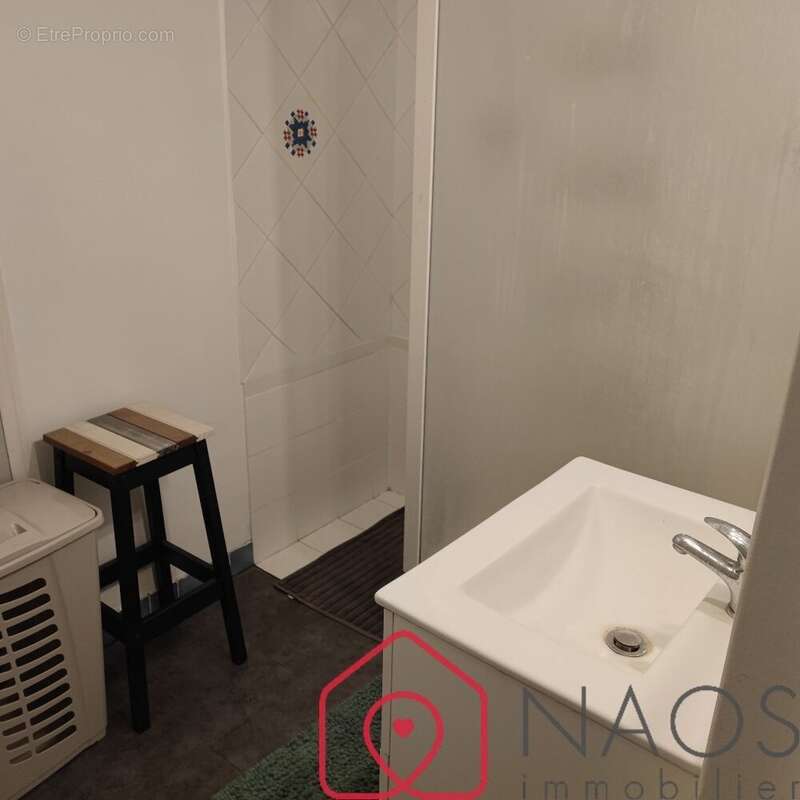 Appartement à MONT-SAINT-AIGNAN