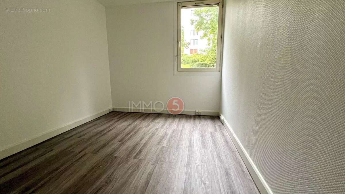 Appartement à LE RAINCY