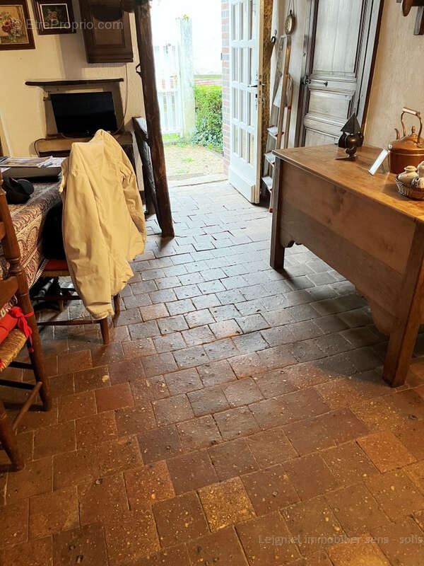 Charmante maison de campagne authentique sur son jardin de 1200 m2 et sa petite prairie - photo 18