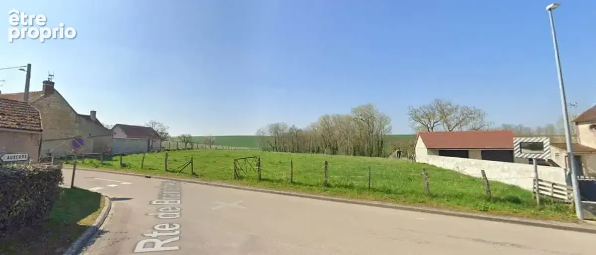 Photo Terrain à Chichery au prix de 105 560€