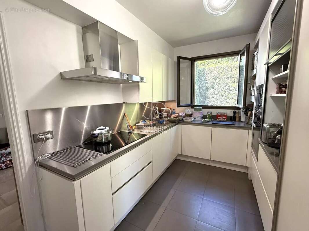 Maison à VILLENEUVE-LOUBET