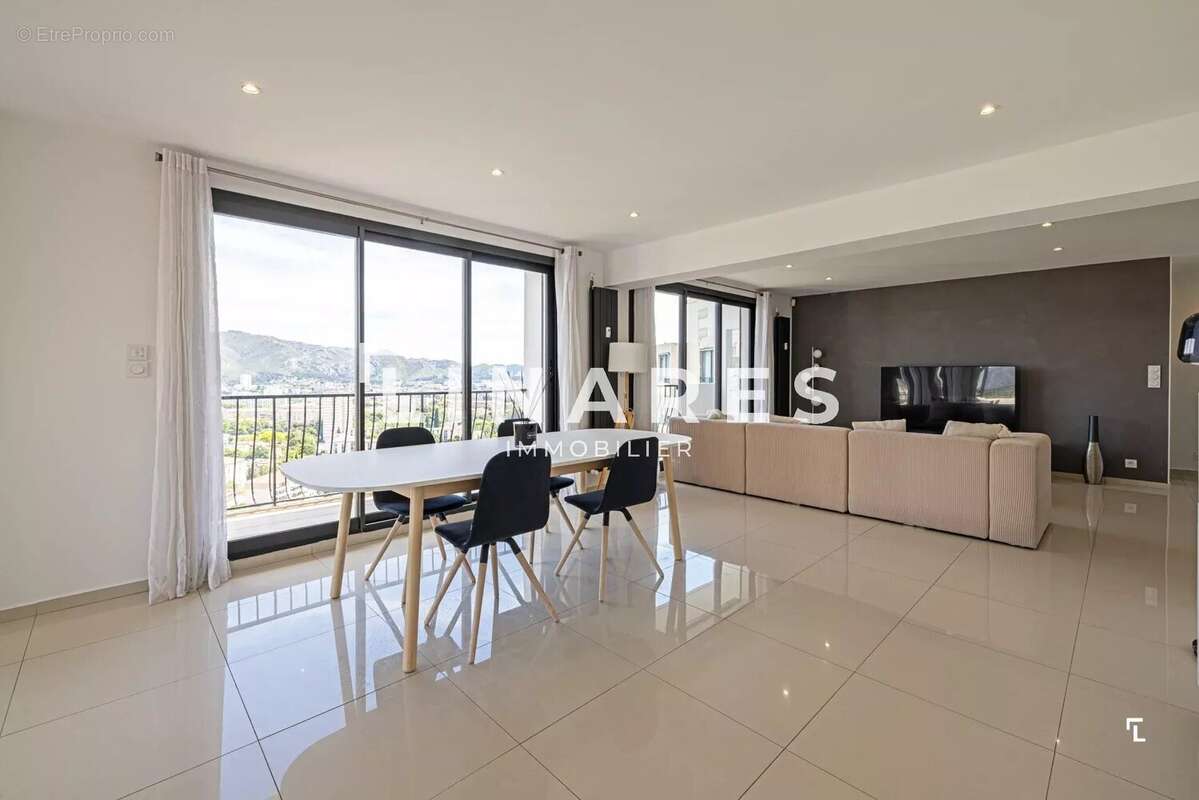 Appartement à MARSEILLE-12E