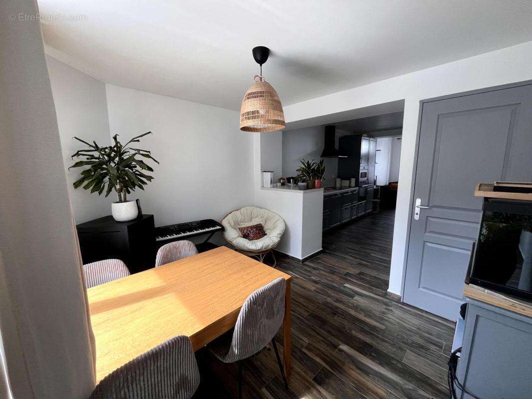 Avion – Maison 5 pièces, 4 chambres – 128 000 € - photo 9