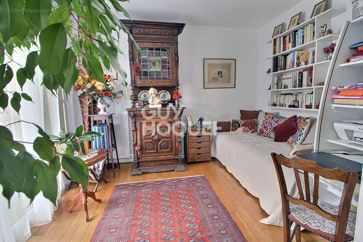 Appartement à CHAVILLE