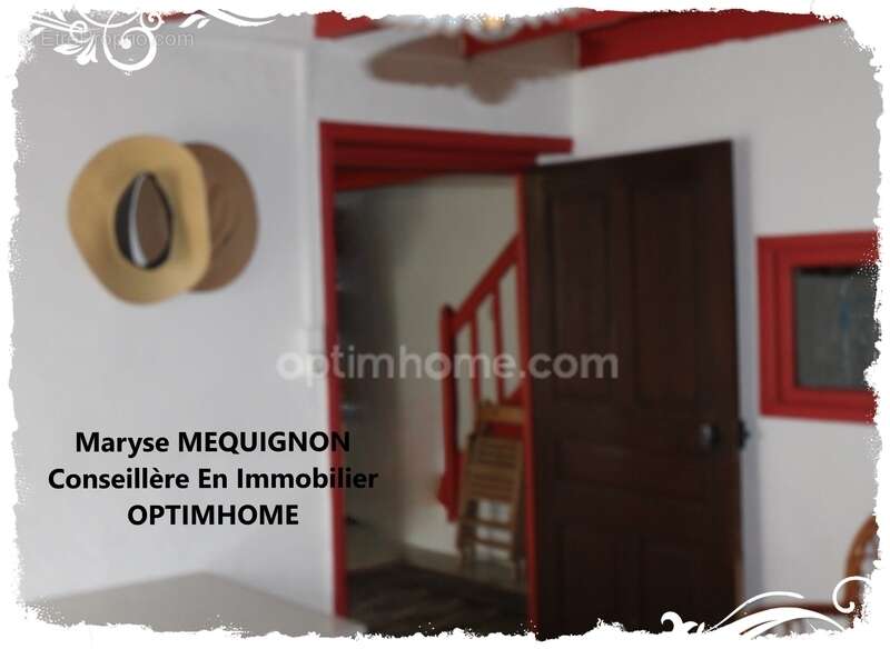 Maison à LE BRUGERON