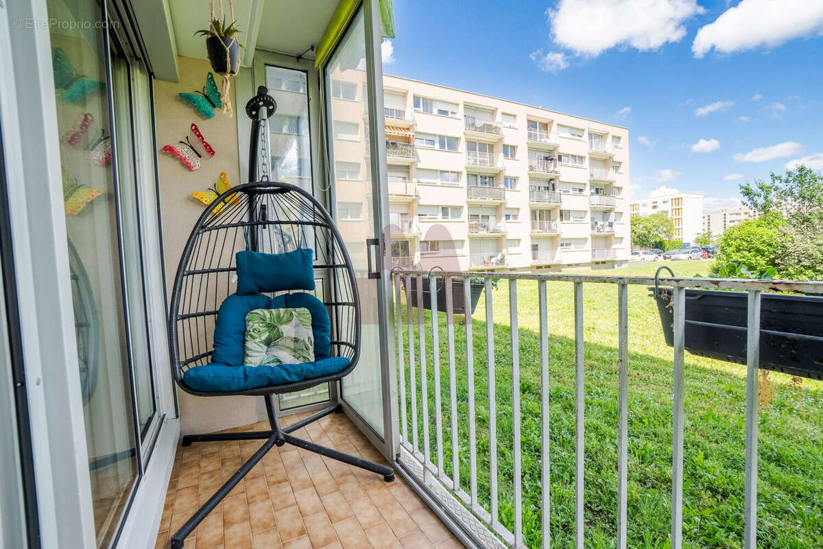 Appartement à BRON