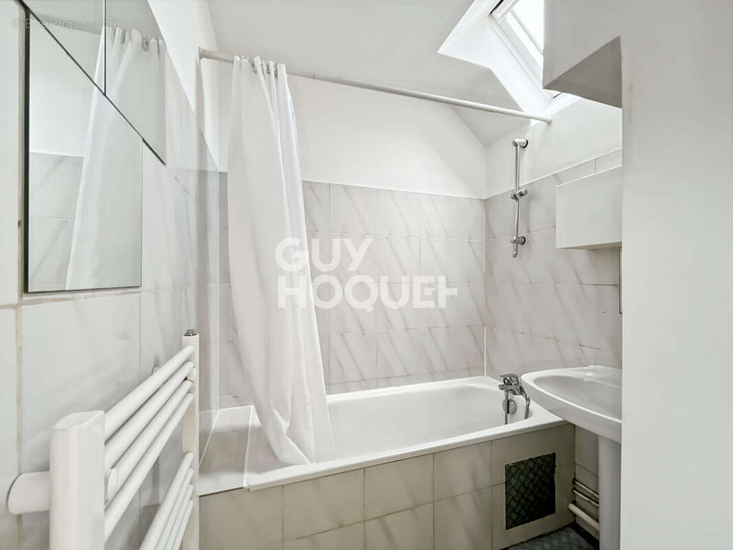 Appartement à FONTENAY-TRESIGNY