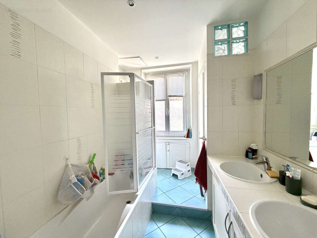 Appartement à SAINT-MANDE