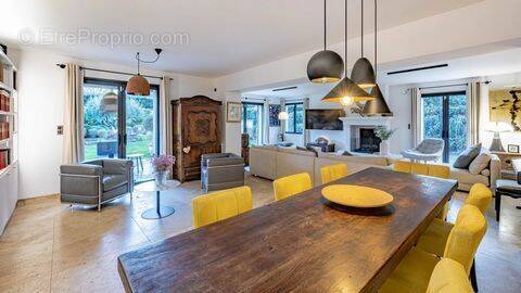 Maison à EYGALIERES