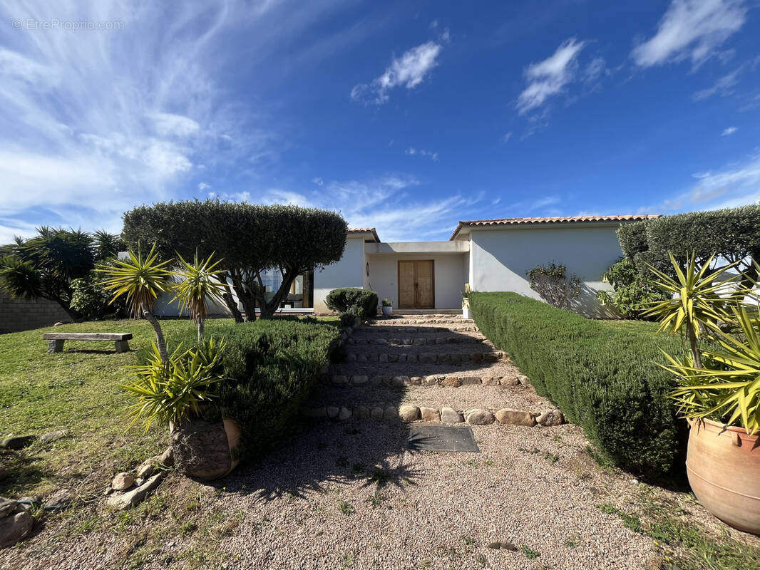 Maison à PORTO-VECCHIO