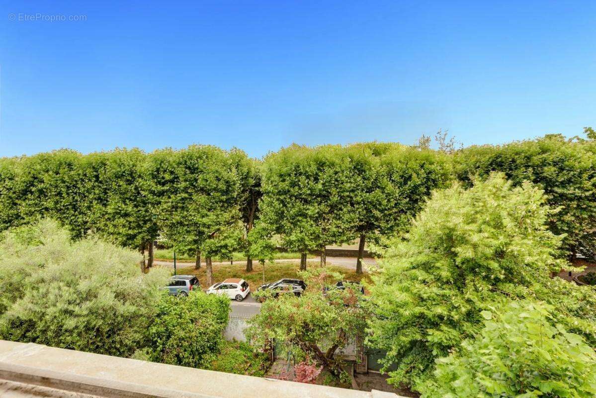 Maison à VILLENEUVE-LA-GARENNE