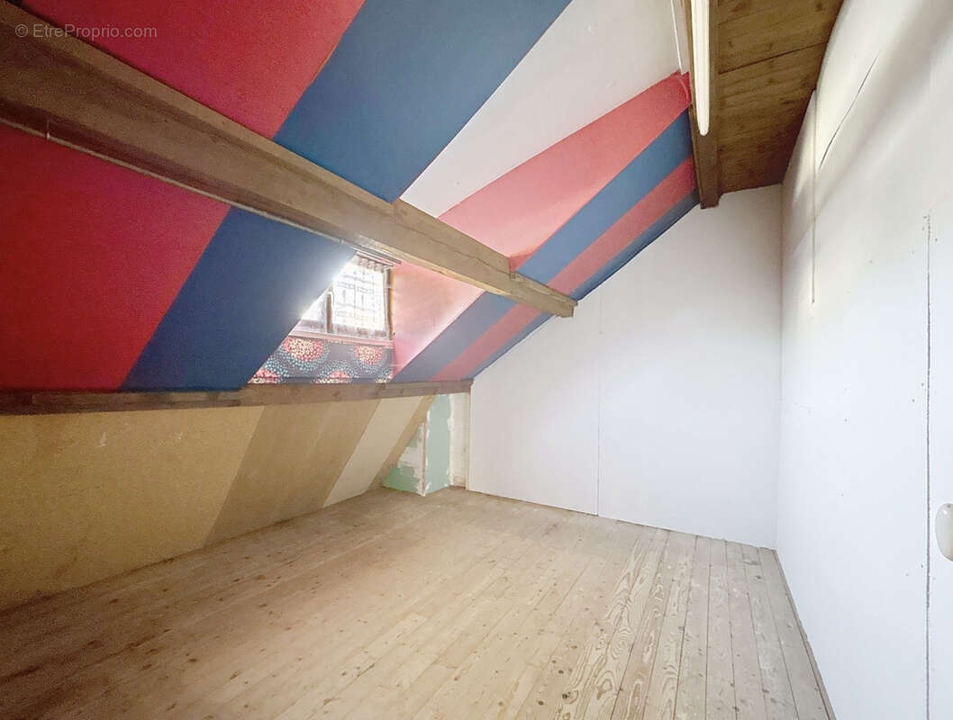 Maison à COULOMMIERS