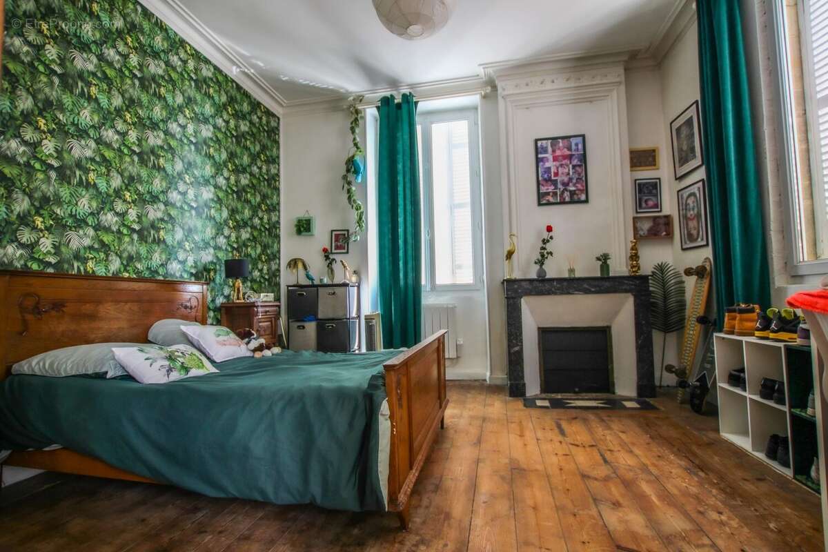 Maison à SAINT-ANDRE-DE-CUBZAC