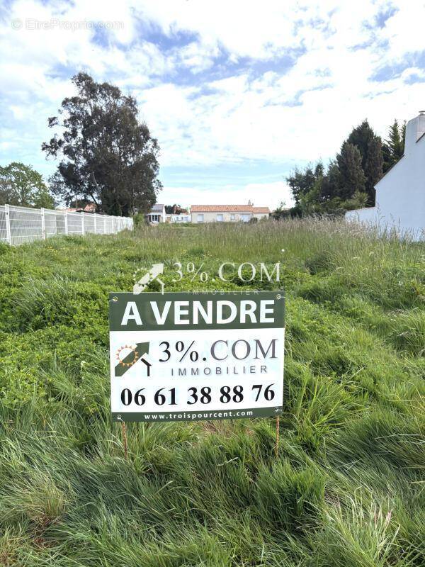 Terrain à L'ILE-D'OLONNE