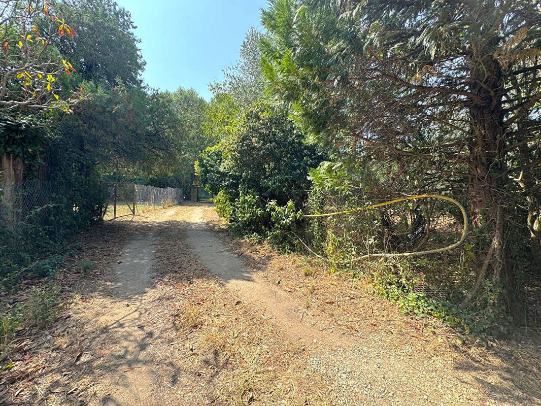 Terrain libre constructeur 430 m² - bagnols-sur-cèze - photo 4