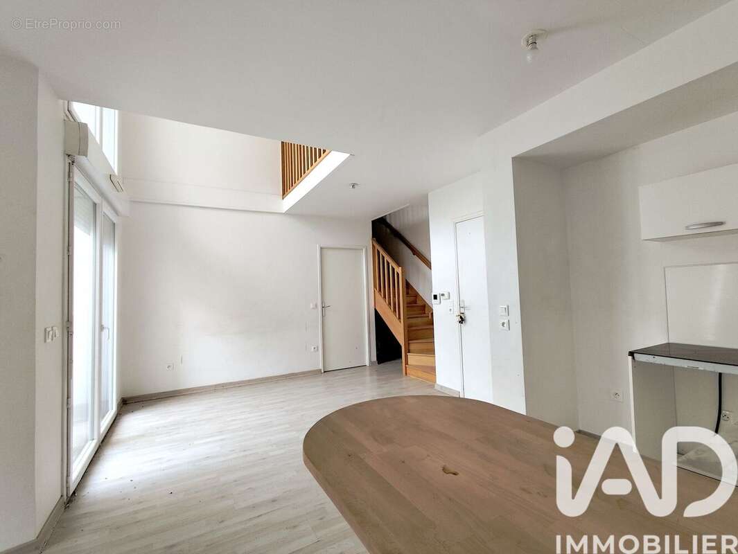 Photo 6 - Appartement à RIS-ORANGIS