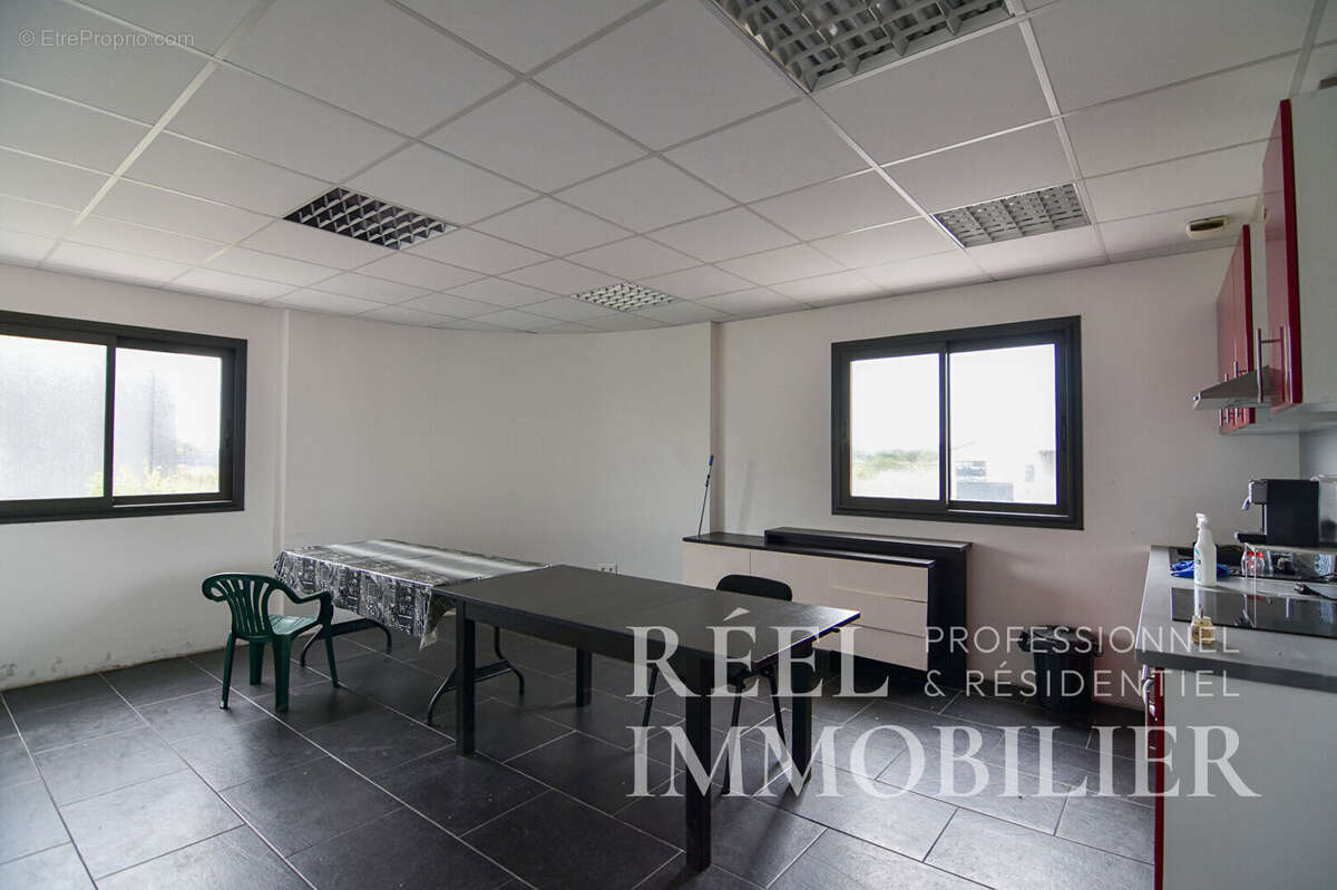 Commerce à L'ISLE-JOURDAIN