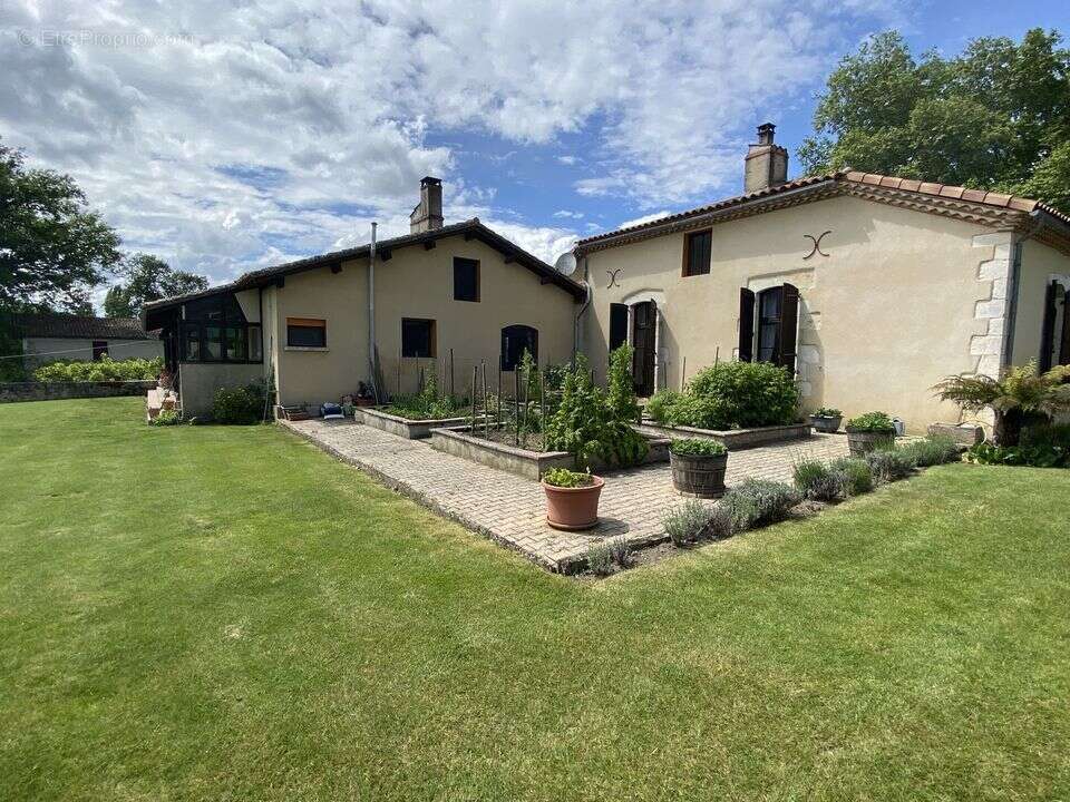 Maison à CREON-D'ARMAGNAC