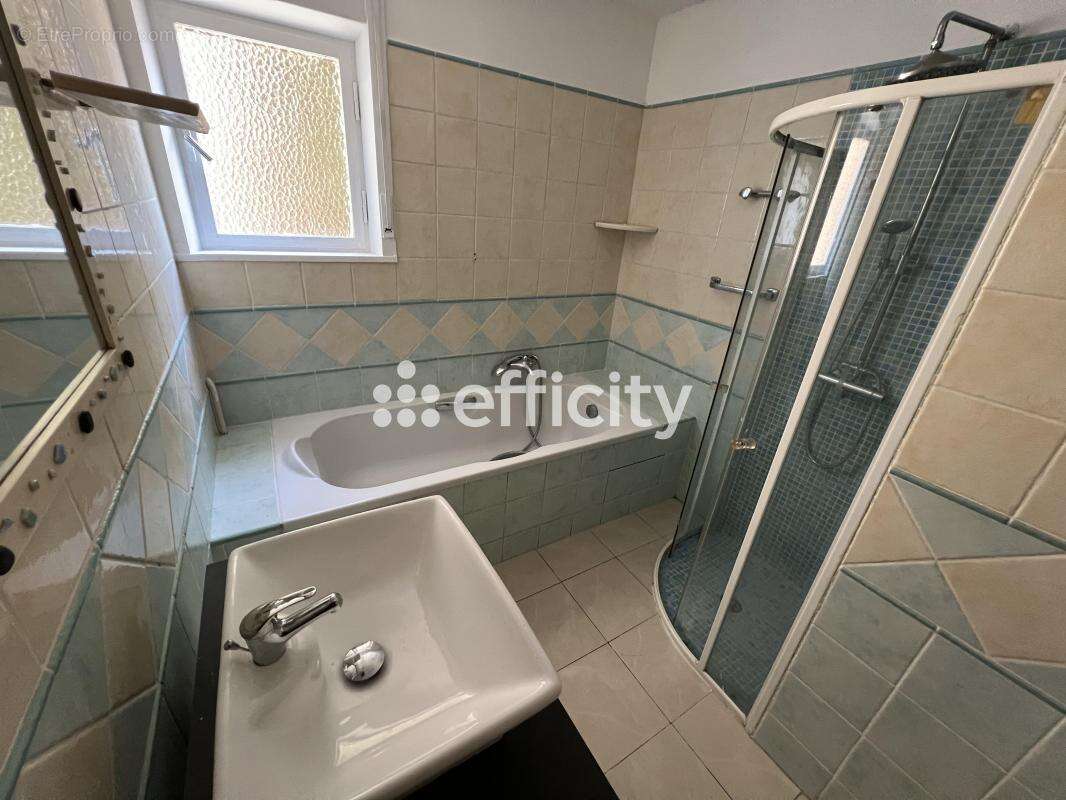 Appartement à DRAGUIGNAN