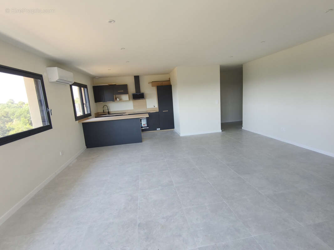 Appartement à L'ISLE-JOURDAIN