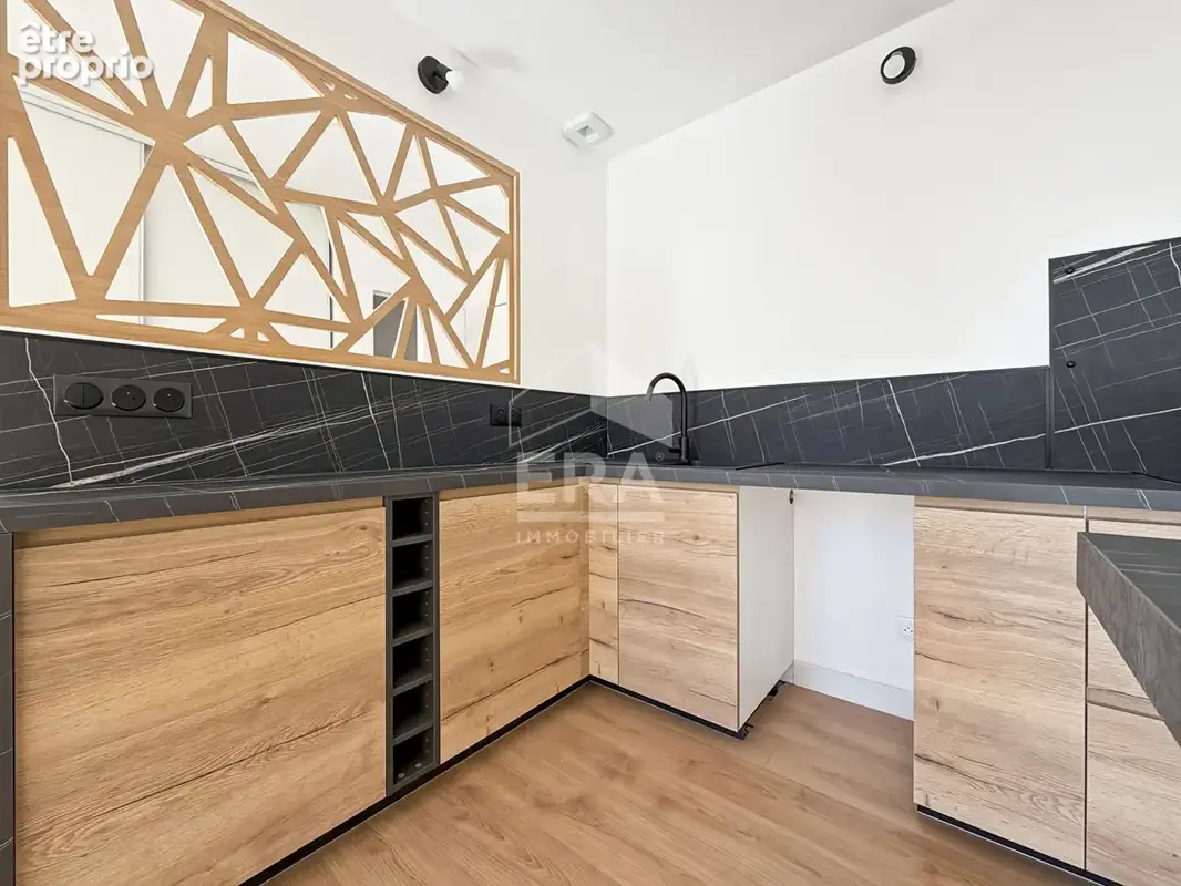 Appartement 45m² à marseille 1er arrondissement - photo 2