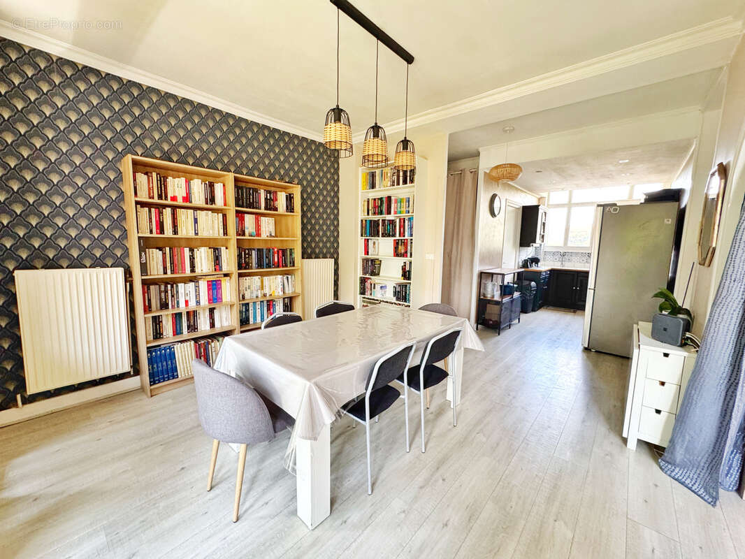 Appartement à OULLINS