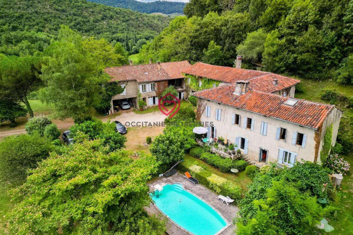 Maison à LE MAS-D'AZIL
