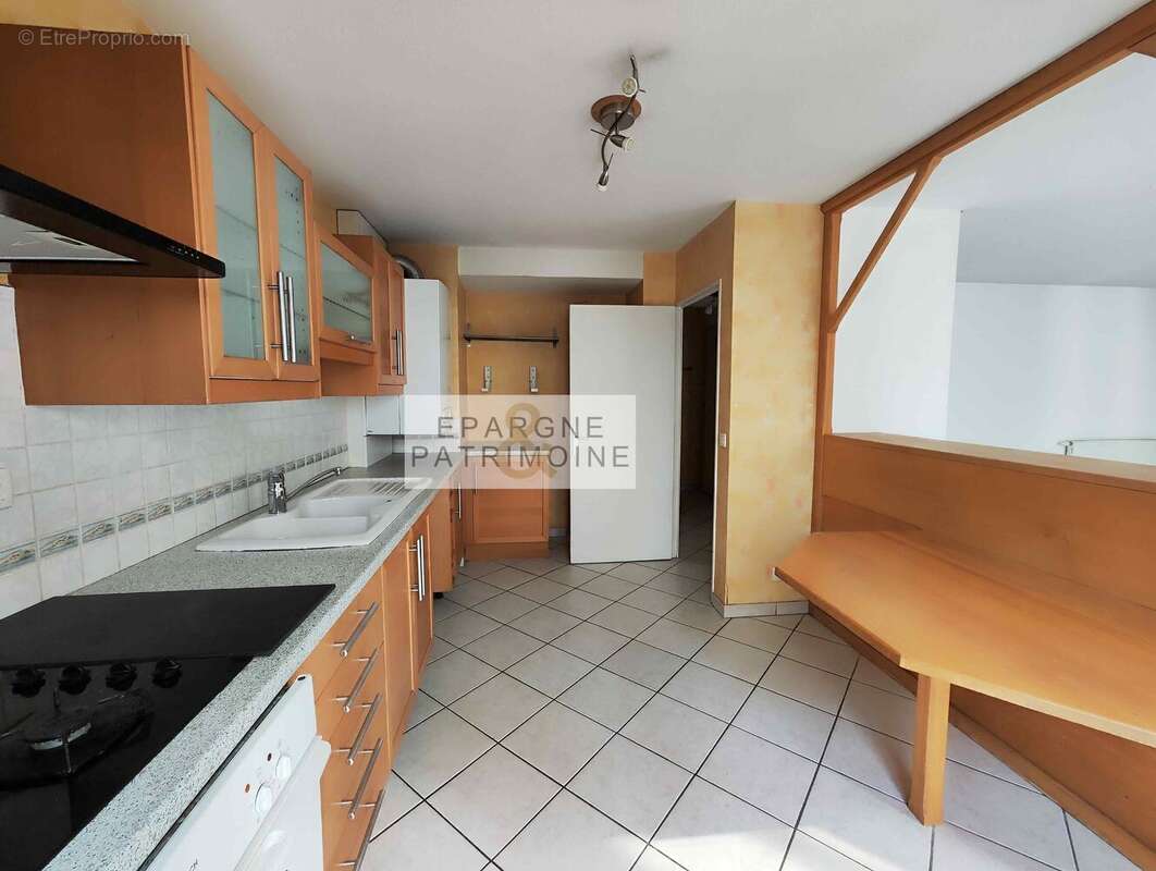 n°3 - Appartement à VILLEURBANNE